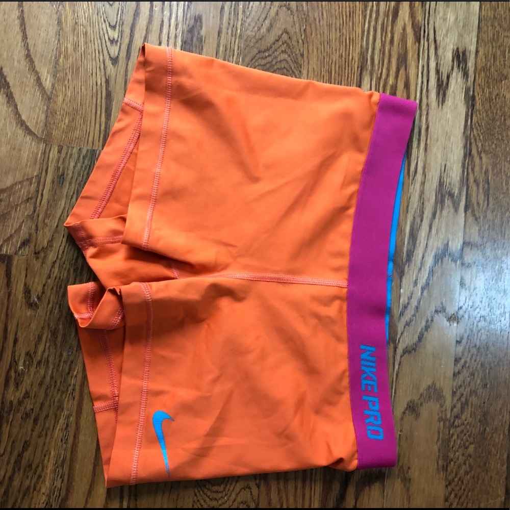 Nike Pro women’s training shorts
